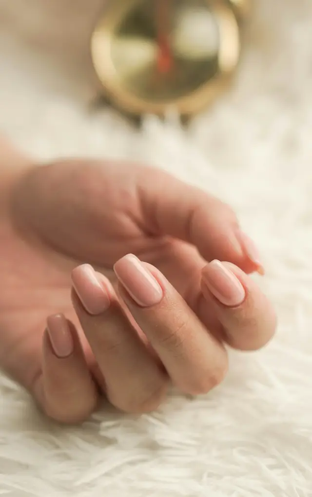 Nude ημιμόνιμο